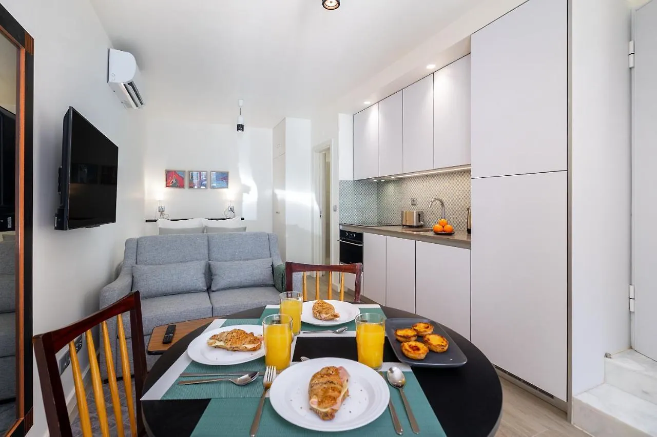 Intendente Modern Stays Top Location W/Ac Lisboa 0*,  Portugal