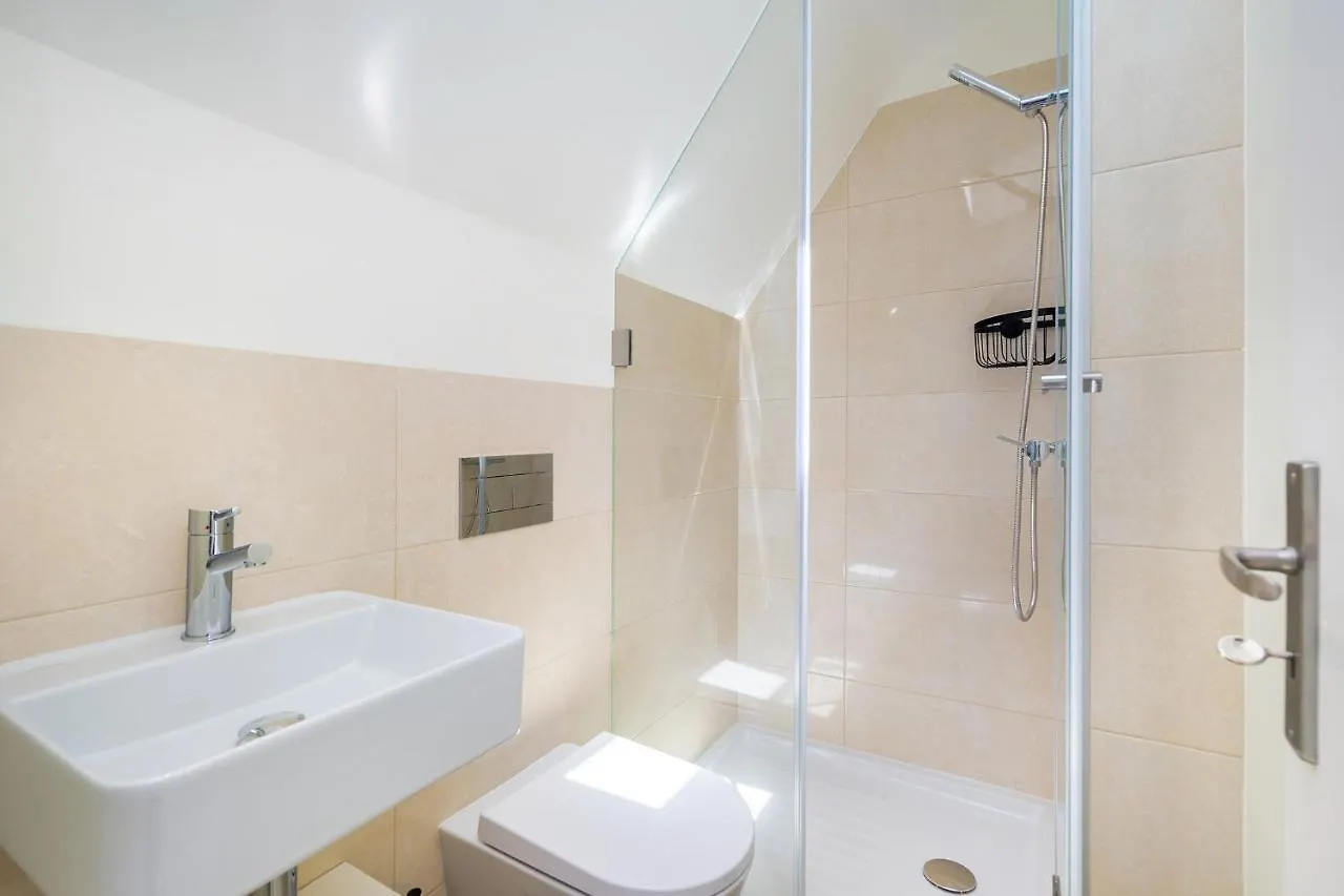 Intendente Modern Stays Top Location W/Ac Lisboa 0*,